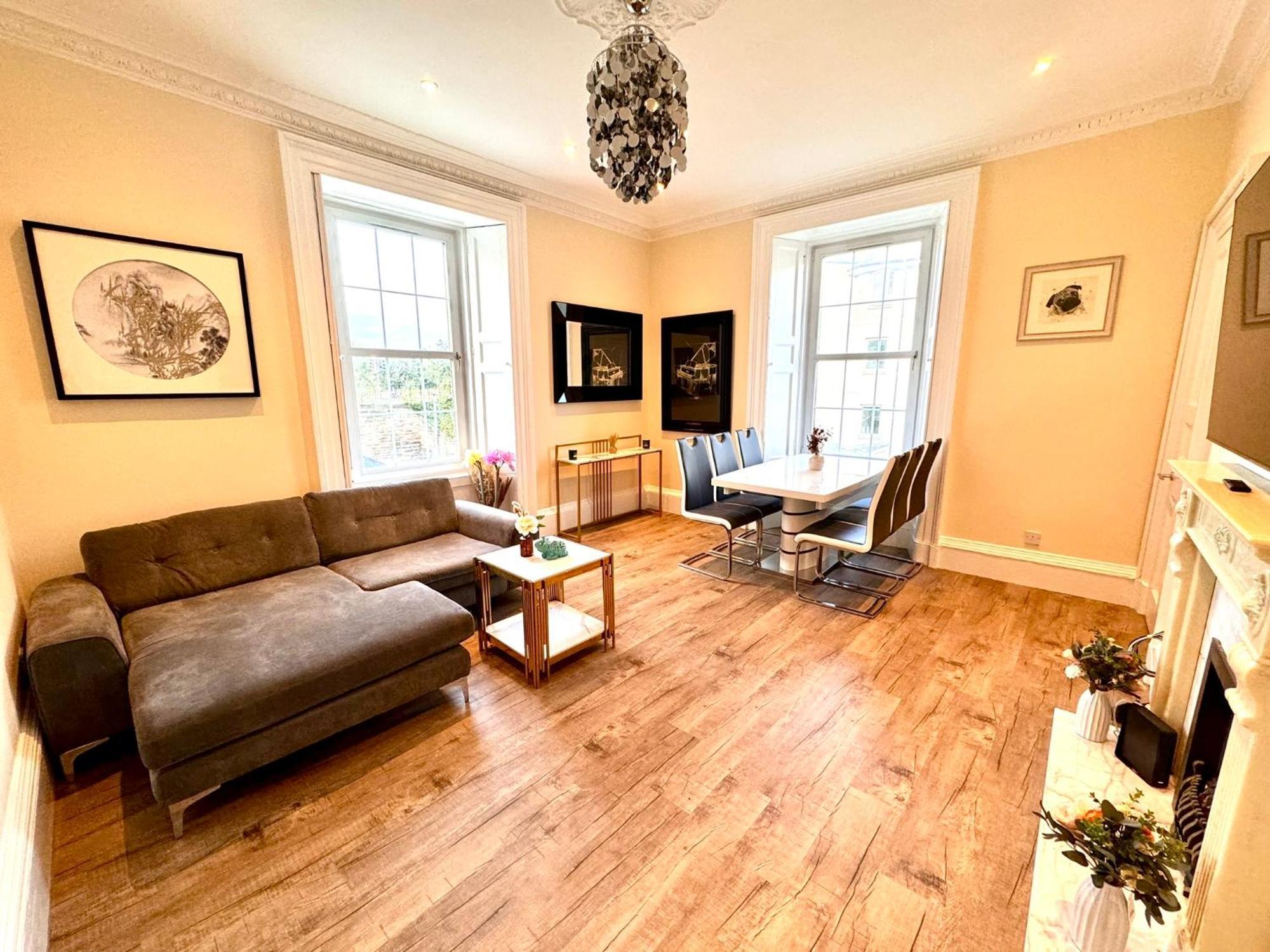 Georgian Luxury - Superfast Wifi - Parking Available * Edinburgh